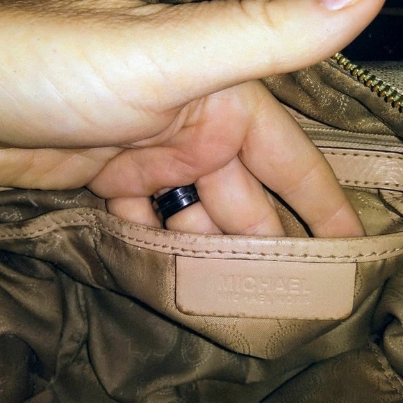 MICHAEL KORS LG SATCHEL/BAG - Picture 2 of 6